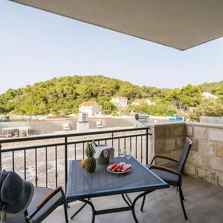 Seaside With A Swimming Pool Pomena, Mljet - 22317 Pomena