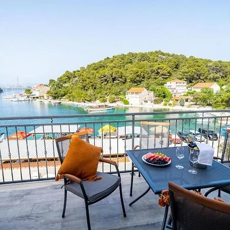 Seaside With A Swimming Pool Pomena, Mljet - 22317 *
