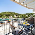 Family-friendly With Swimming Pool Pomena, Mljet - 22317 Lejlighed