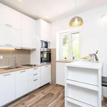 Family-friendly With Swimming Pool Pomena, Mljet - 22317 公寓 *