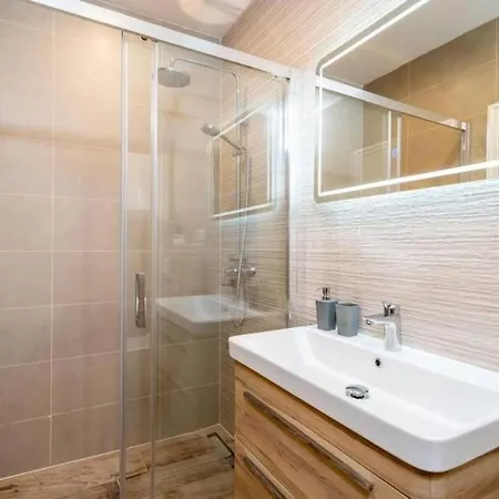 شقة Family-friendly With Swimming Pool Pomena, Mljet - 22317 *