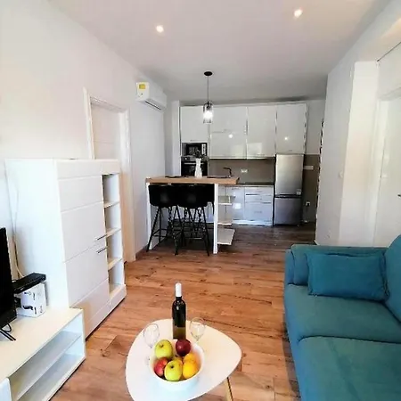 شقة Family-friendly With Swimming Pool Pomena, Mljet - 22317 *