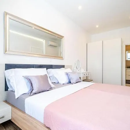 Family-friendly With Swimming Pool Pomena, Mljet - 22317