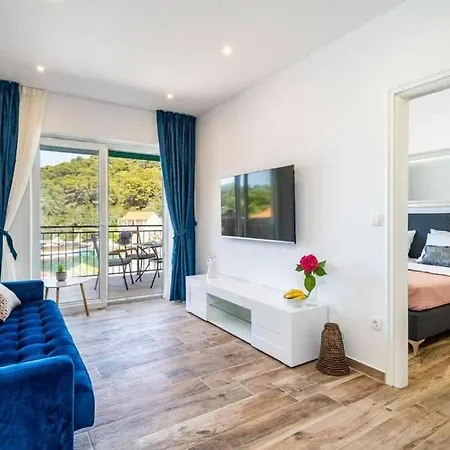 公寓 Family-friendly With Swimming Pool Pomena, Mljet - 22317 波梅纳