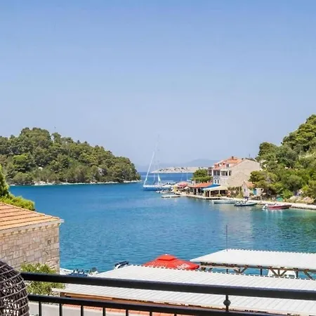 Family-friendly With Swimming Pool Pomena, Mljet - 22317 * 波梅纳