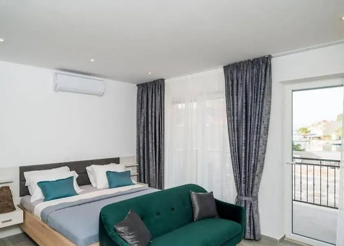 Family-friendly With Swimming Pool Pomena, Mljet - 22317 Apartamento *