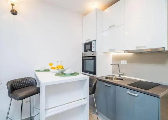 Apartamento Family-friendly With Swimming Pool Pomena, Mljet - 22317 Pomena