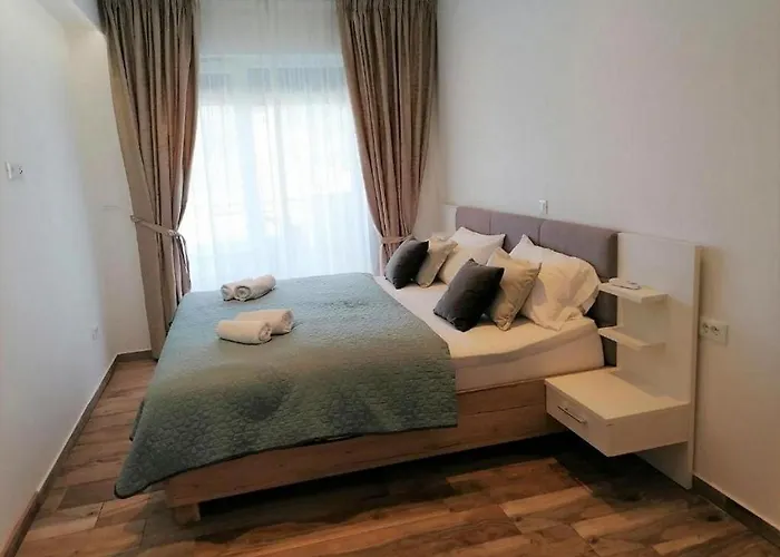 Family-friendly With Swimming Pool Pomena, Mljet - 22317 Apartamento Pomena