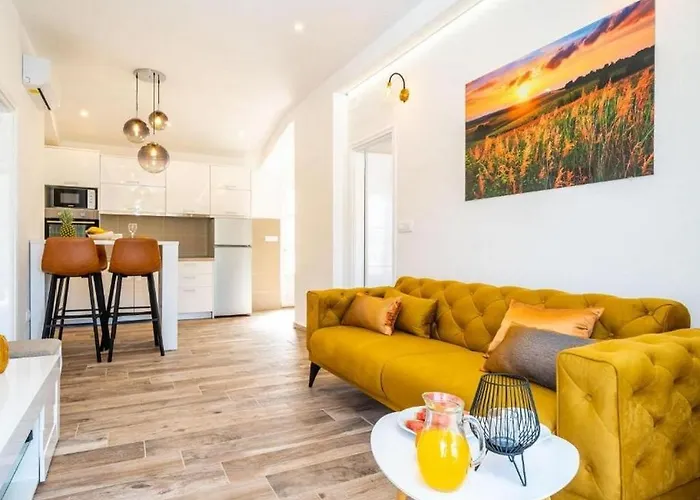 Family-friendly With Swimming Pool Pomena, Mljet - 22317 Apartamento