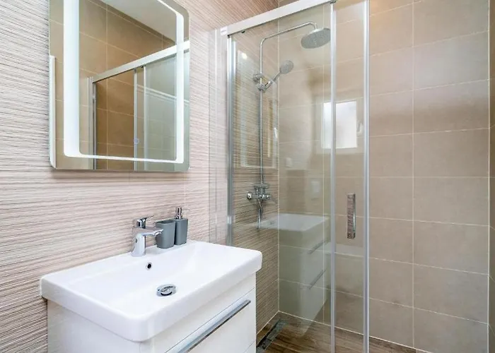 Apartamento Family-friendly With Swimming Pool Pomena, Mljet - 22317 *